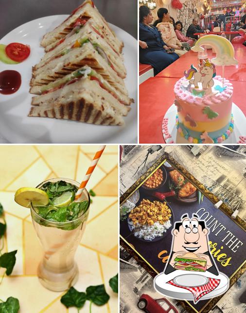 Club sandwich at WOW PAV