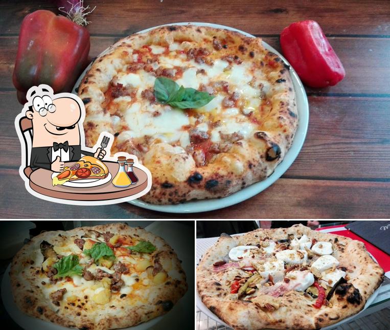 Scegli tra le molte varianti di pizza