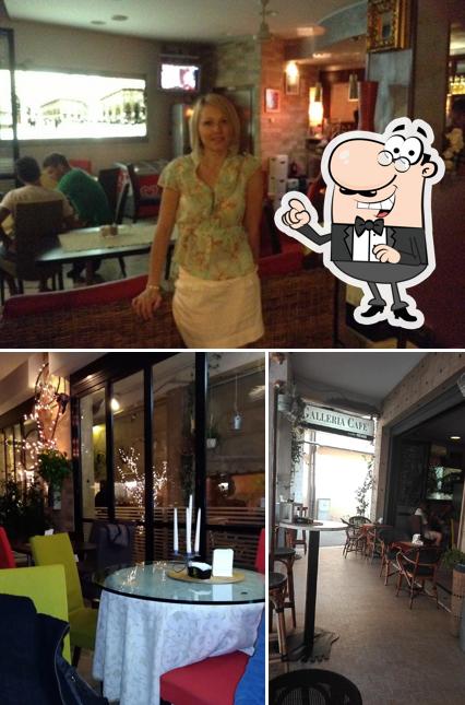 Dai un'occhiata agli interni di Galleria Café
