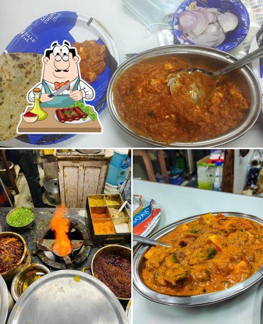 Try out meat dishes at Ajay Dhaba