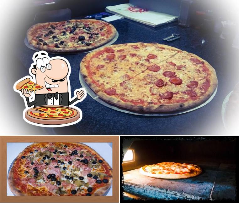 Scegli una pizza a Pizzeria Napoletana