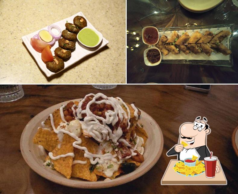 Nachos at Route 04 - Microbrewery & Dining