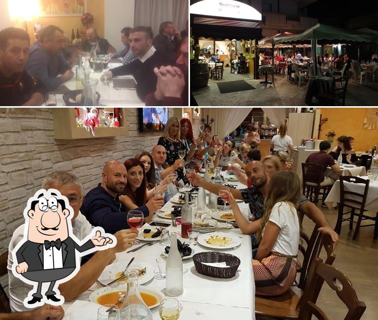 Siediti a un tavolo di Trattoria da Mara e Peppe