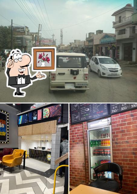 The image of interior and exterior at THE HAWKERS