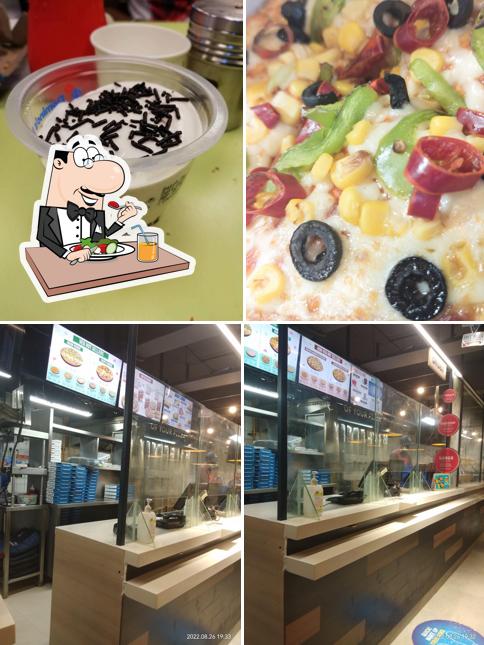 Food at Domino's Pizza Tilak Nagar, Kusnoor
