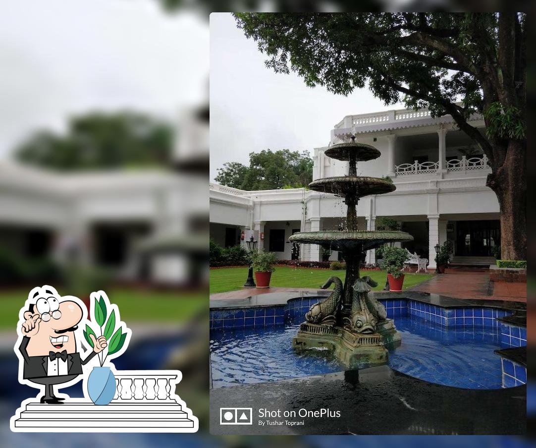 Shahnama - Jehan Numa Palace