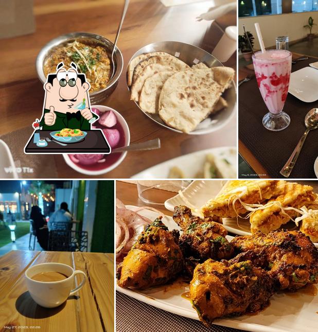Food at THE ROYAL LOUNGE