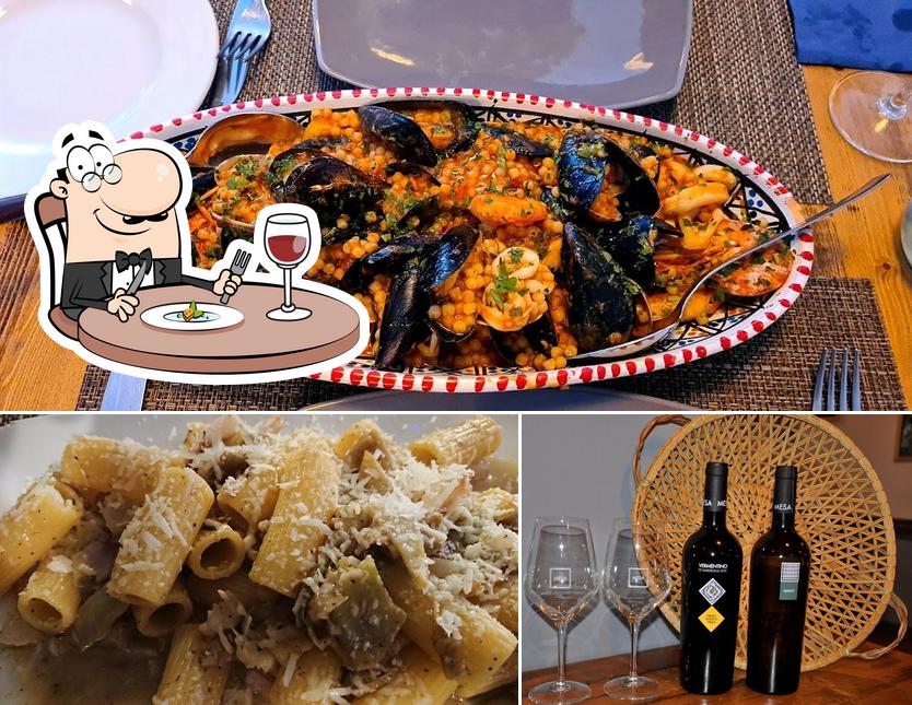 La immagine di cibo e vino da Mix Risto Bottega Sarda