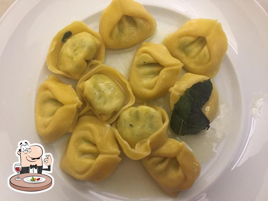 Cibo al Pizzeria Ristorante Tramonti Modena