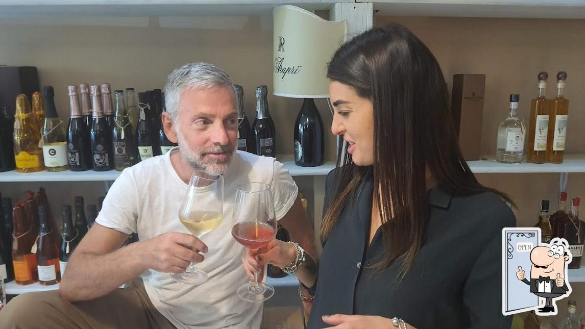 Guarda questa immagine di Enoteca Pura Vigna Roma