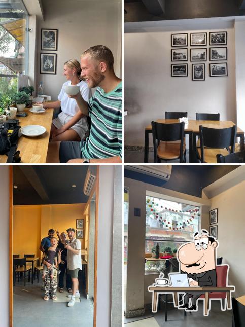 The interior of Café café varanasi
