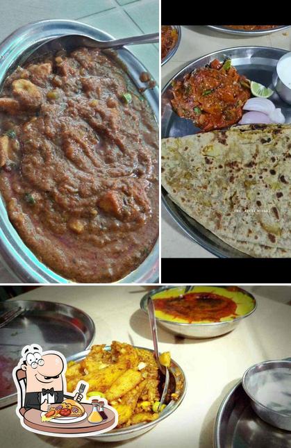 Try out pizza at Shriji Rasoi