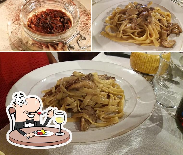 Cibo al Ristorante Pizzeria Il Tartufo