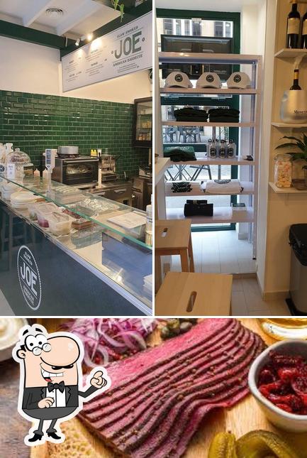 La immagine di interni e cibo da Joe Original BBQ Ripetta