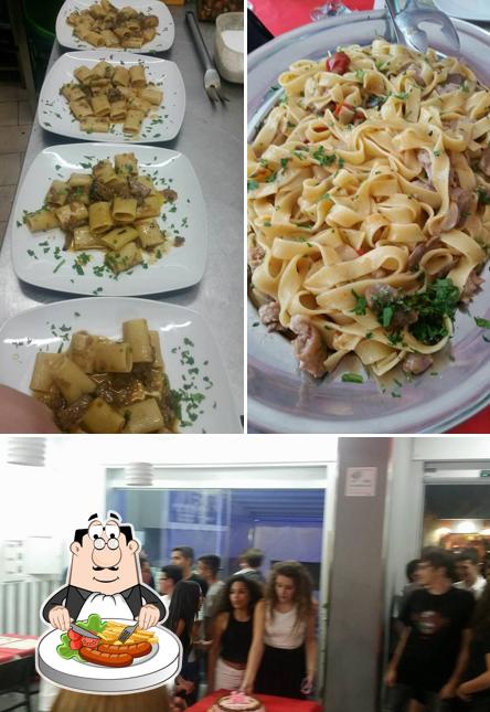 Tra le varie cose da La Brace Dei Sapori si possono trovare la cibo e interni