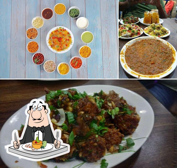 Meals at R.D. Sharma Dhosa and Pavbhaji