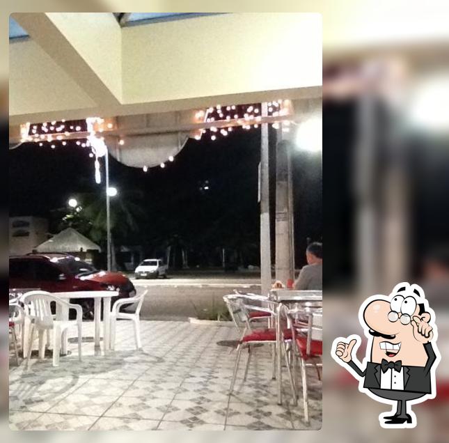 O interior do Paraiso Food - Almoços e Lanches