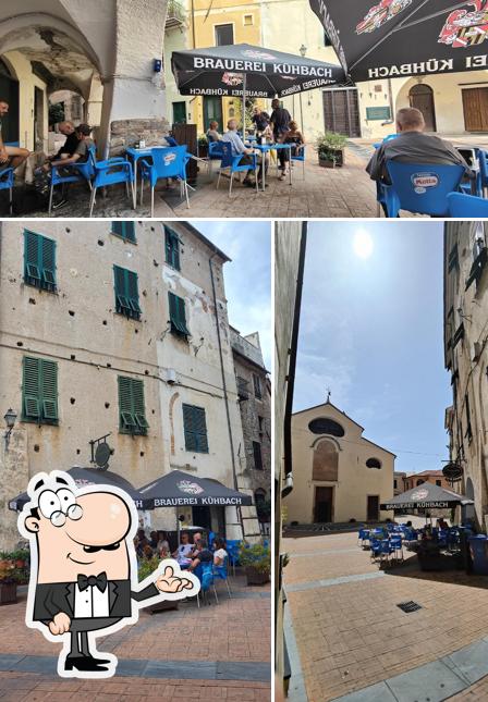 Dai un'occhiata agli interni di Bar San Martino