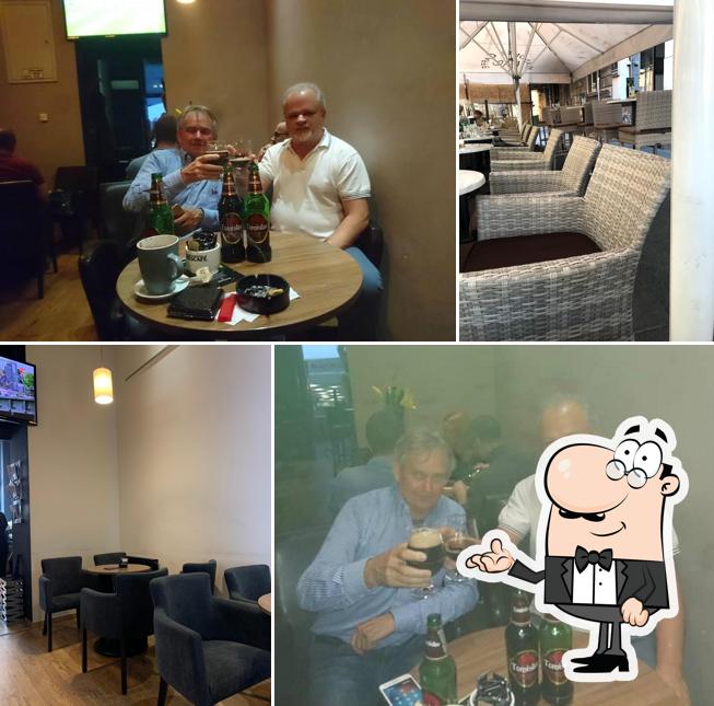 Gli interni di Caffe Bar Madonis