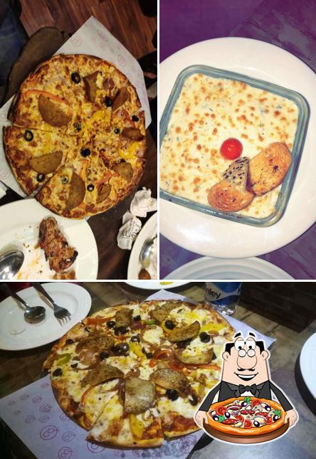 Try out pizza at Carpe Diem