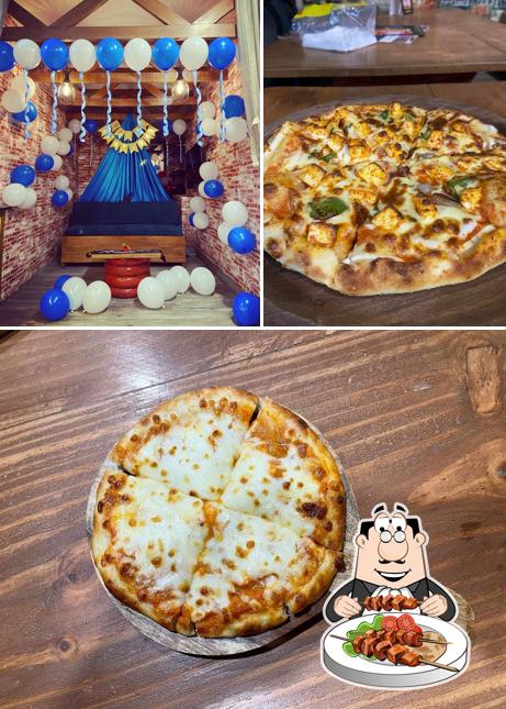 Food at Honey’s Cafe & Snooker