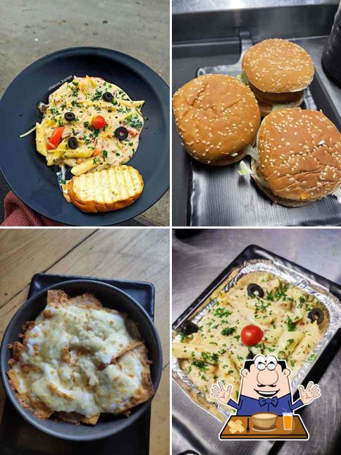 Food at Le Winkies