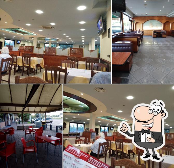 Dai un'occhiata agli interni di Sirenella Grill