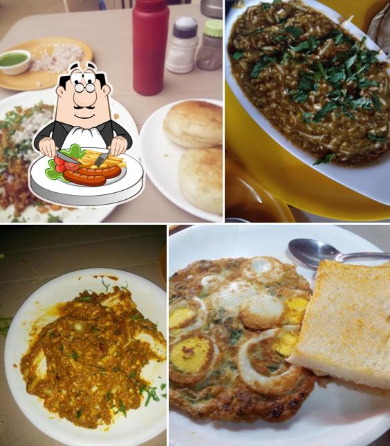 Meals at R.K. Omlet Centre