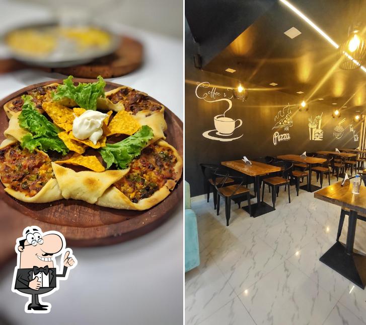 Here's a pic of M5 Cafe