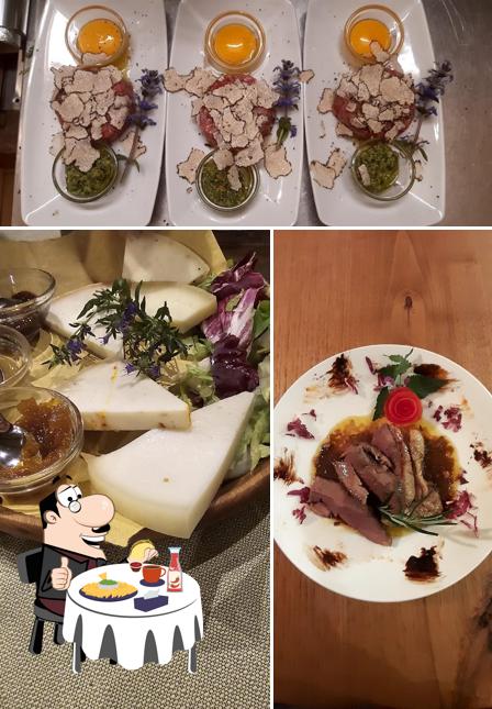 Piatto di formaggi al Ristorante L'Oliveto