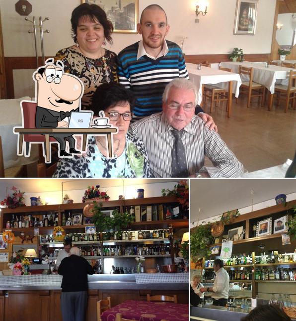 Trattoria Ponte Delle Valli si caratterizza per la interni e bancone da bar