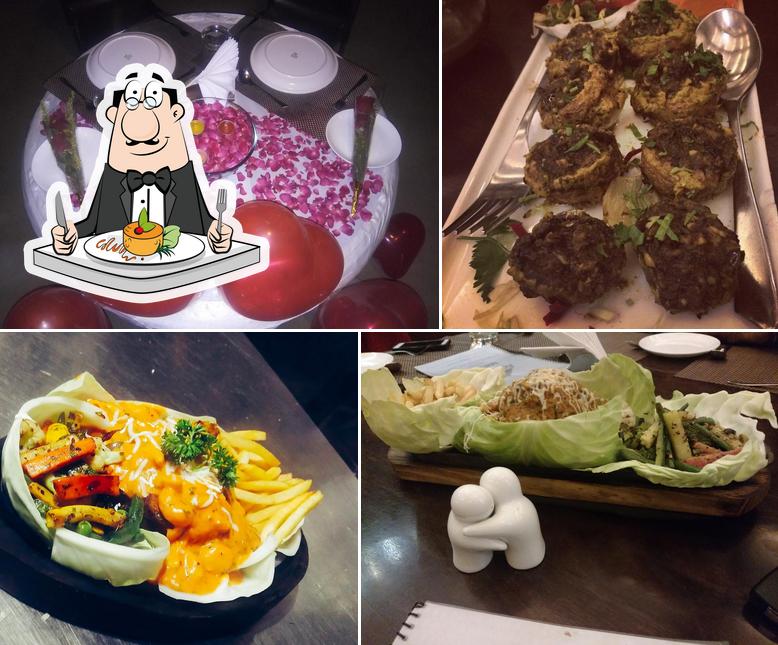 Aquenos Restaurant Nadiad