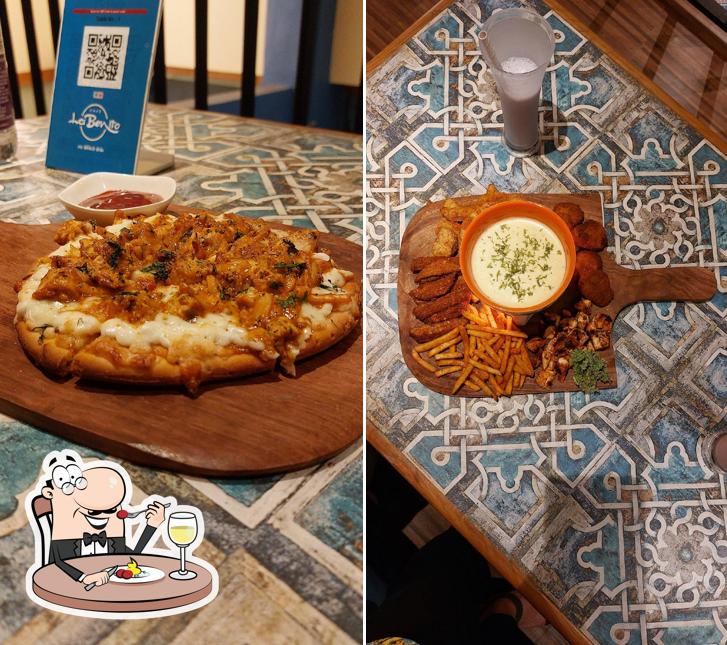 Meals at Cafe La Benito