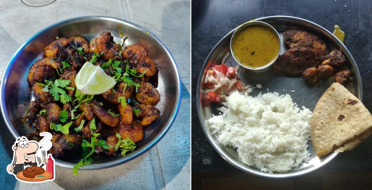 Nandaai Khanaval & Cottage offers meat meals