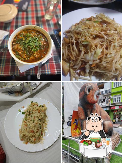 Hot and sour soup at HOTEL BAYUL