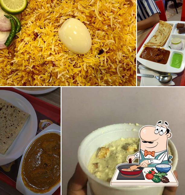 Chicken curry at Mughal Chacha