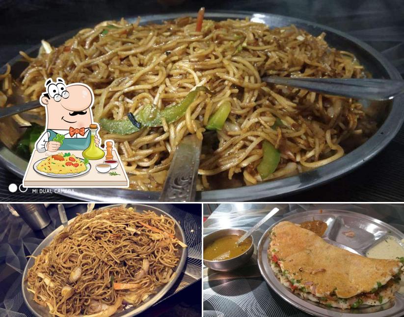 Food at Sunny Fast Food near furniture market