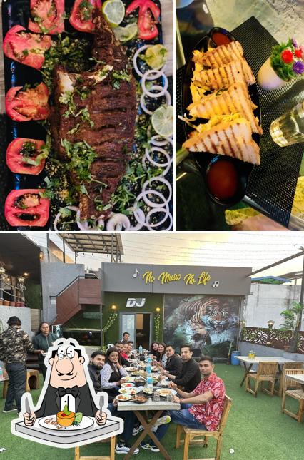 Food at TRP Restaurant - Best Nonveg Restaurant Fitness Meal Restaurant Birthday Party and Disco in Bhopal