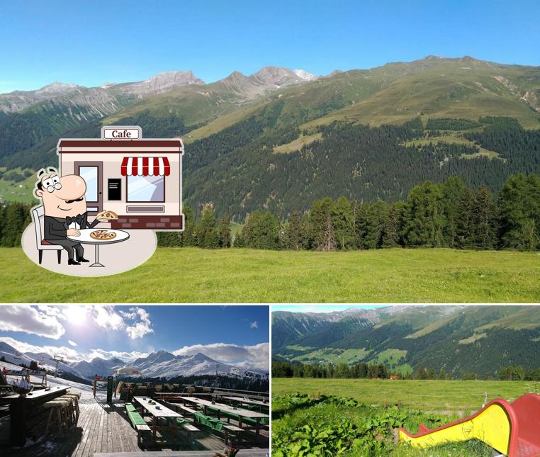Puoi goderti l'aria fresca dal dehors di Clavadeleralp Schaukäserei & Restaurant