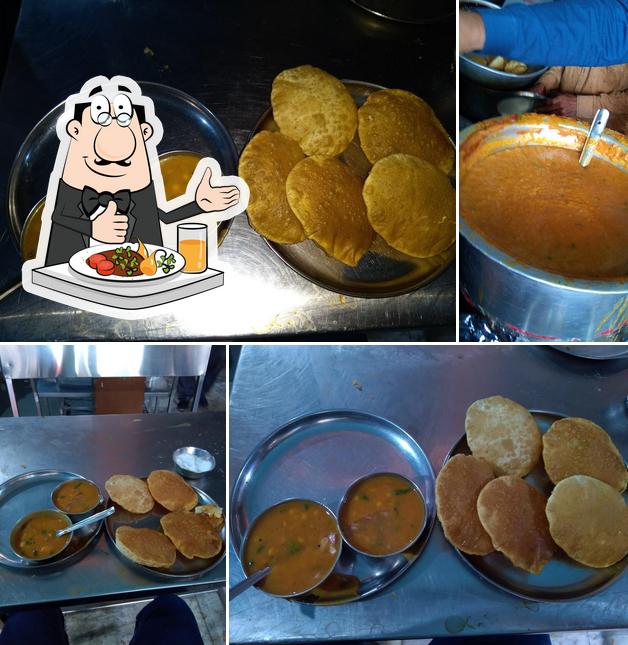 Food at Jyoti Restaurant Famous Daal Puri