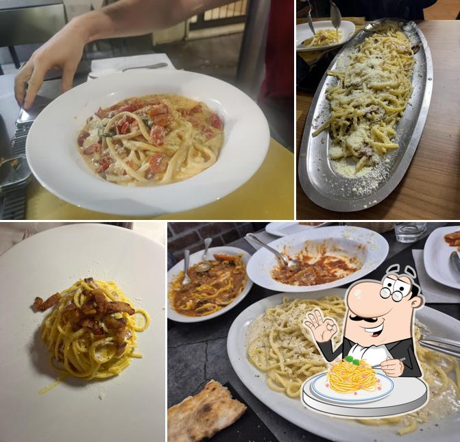 Spaghetti alla carbonara al Osteria der tempo perso