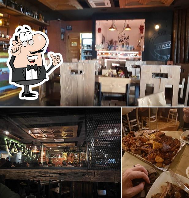 Gli interni di Sneezy pub&grill