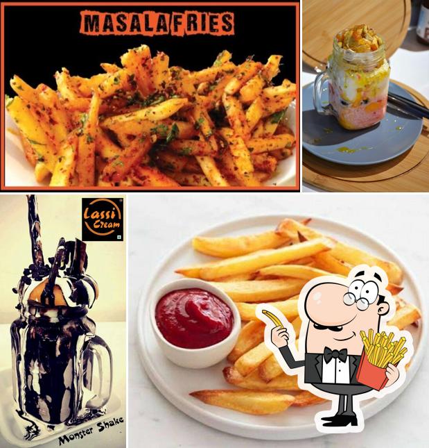 Taste French-fried potatoes at Lassi Cream - Citi Centre