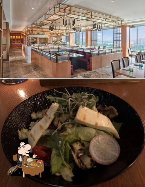 Meals at Colony Clubhouse & Grill