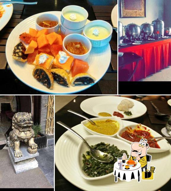 Food at Mainland China New Delhi