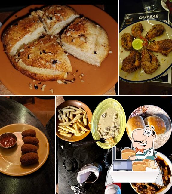 Garlic bread at Cajy Bar