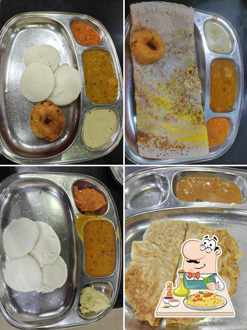 Idli at Hotel amma