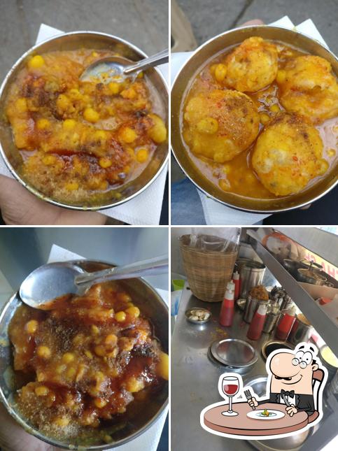 Meals at Pandit Chats Sweets Paratha Ghar. ( No ONION No Garlic )