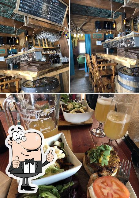 Le Baril Roulant - Microbrasserie / Pub, Brasserie & Boutique