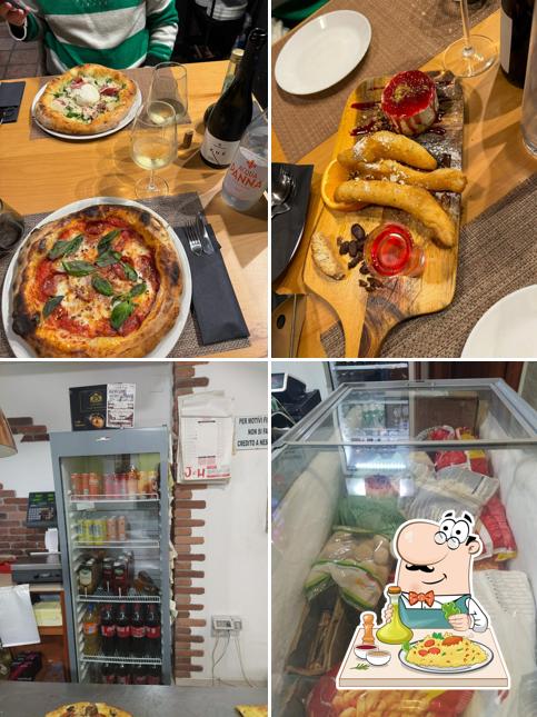 Cibo al Pizzeria le palme Coppola